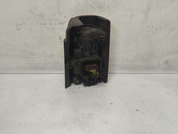 FEU ARRIERE GAUCHE CITROEN/PEUGEOT - Vue 2